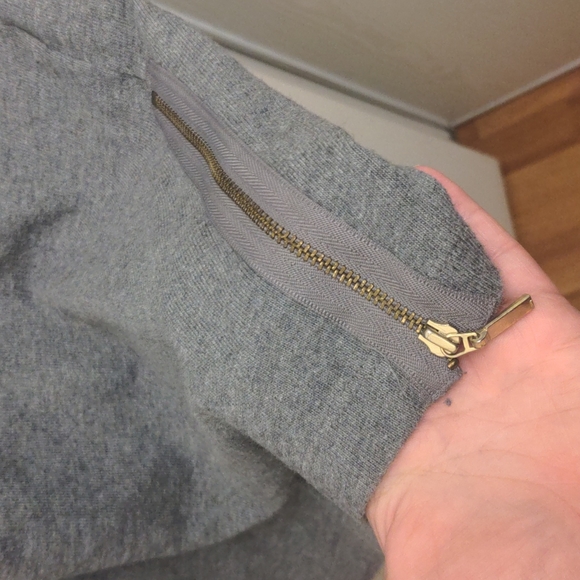Grey double knit dress with gold zipper detail - Picture 3 of 3